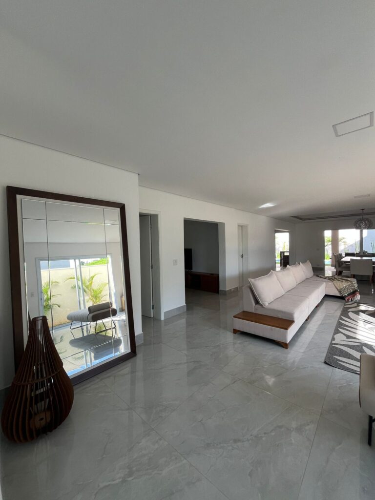 WhatsApp Image 2025-08-25 at 10.44.18