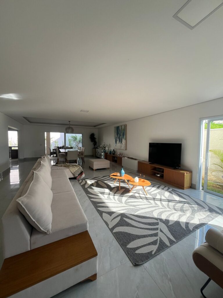 WhatsApp Image 2025-08-25 at 10.44.20