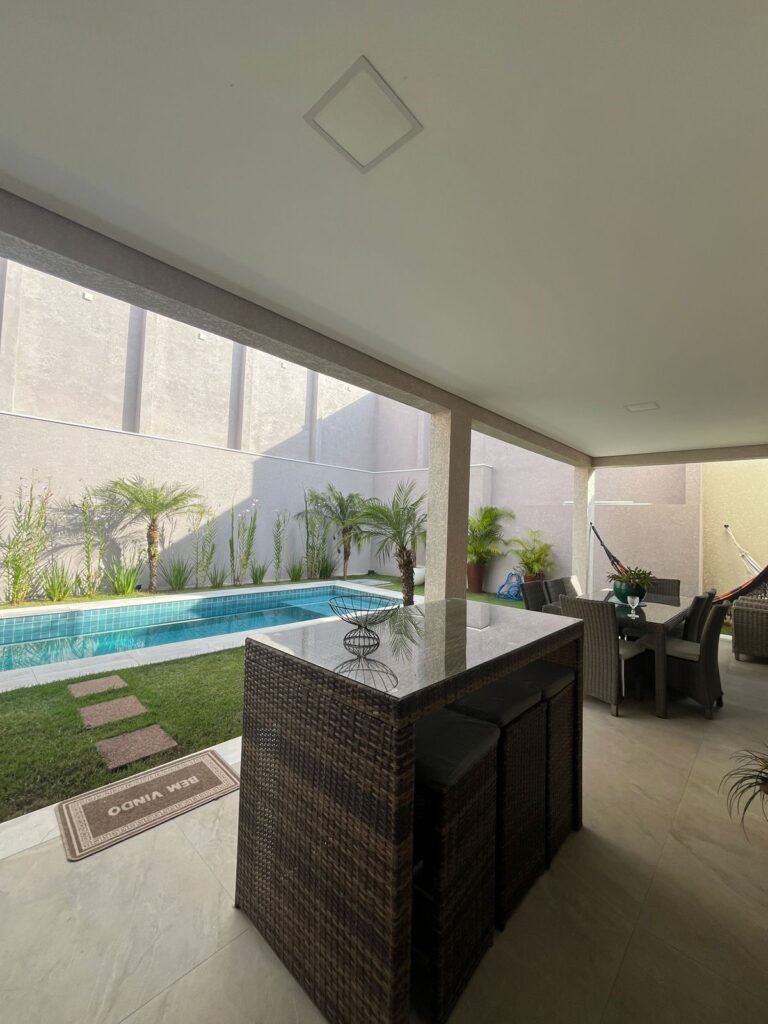 WhatsApp Image 2025-08-25 at 10.44.22