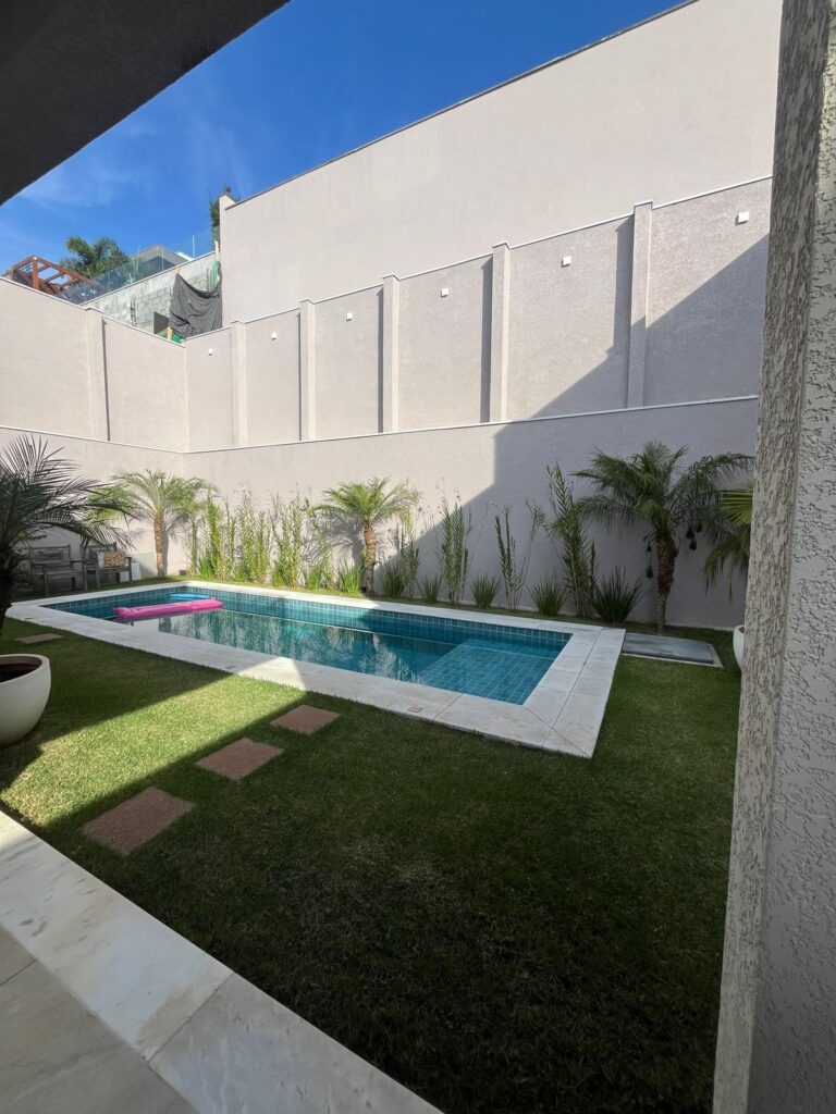 WhatsApp Image 2025-08-25 at 10.44.23 (2)