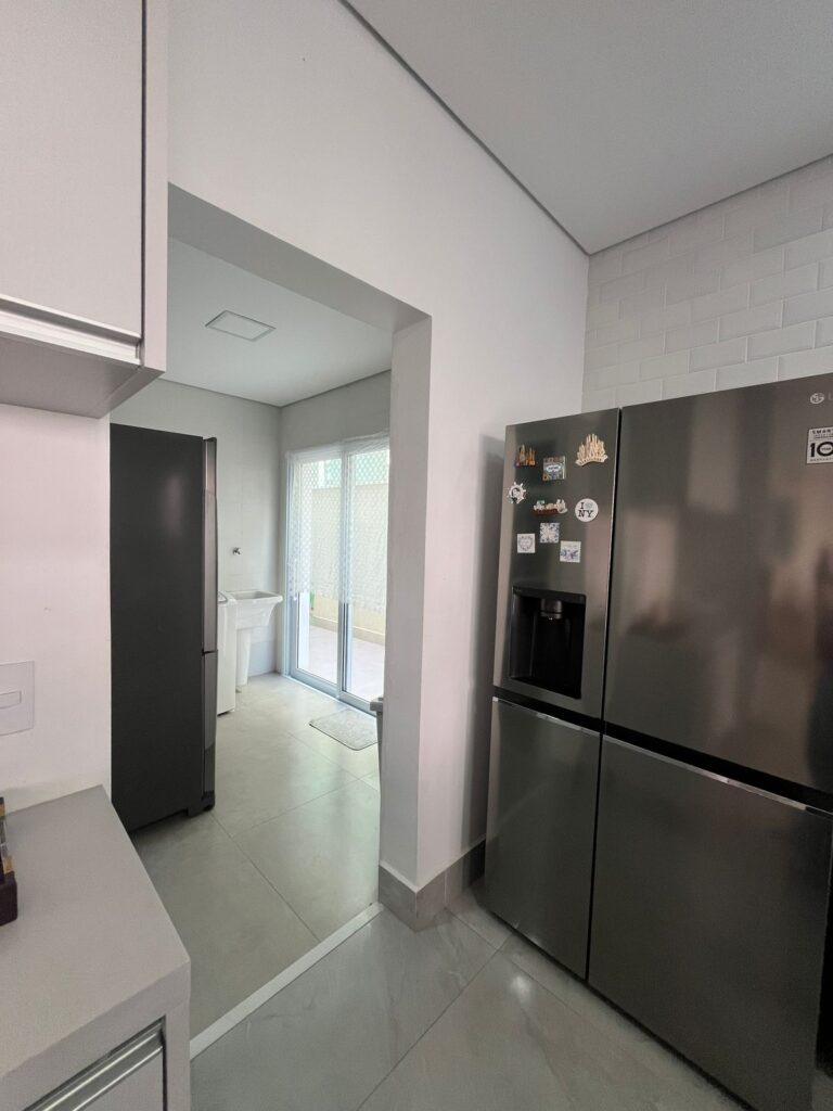 WhatsApp Image 2025-08-25 at 10.44.24