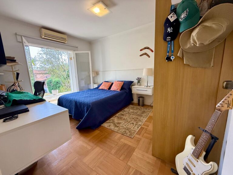 WhatsApp Image 2025-08-25 at 11.13.04