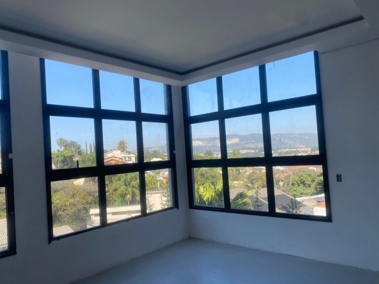 WhatsApp Image 2025-08-25 at 11.54.44 (1)