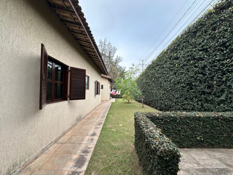 WhatsApp Image 2025-08-26 at 09.37.32 (1)