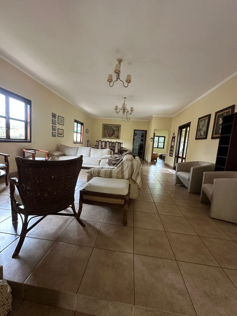 WhatsApp Image 2025-08-26 at 09.37.35 (2)