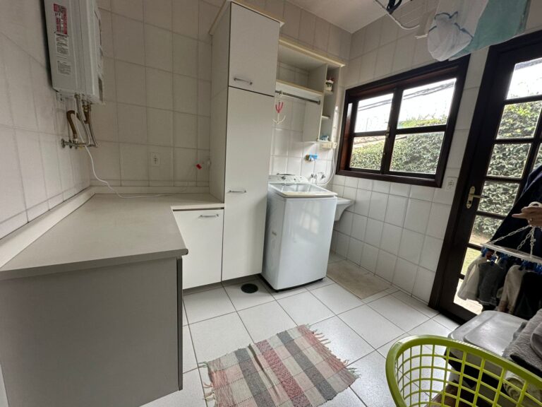 WhatsApp Image 2025-08-26 at 09.37.37