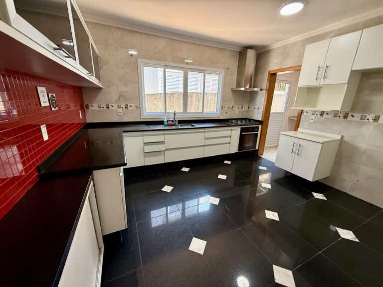 WhatsApp Image 2025-08-28 at 12.55.06 (1)