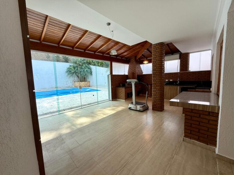 WhatsApp Image 2025-08-28 at 12.55.13 (1)