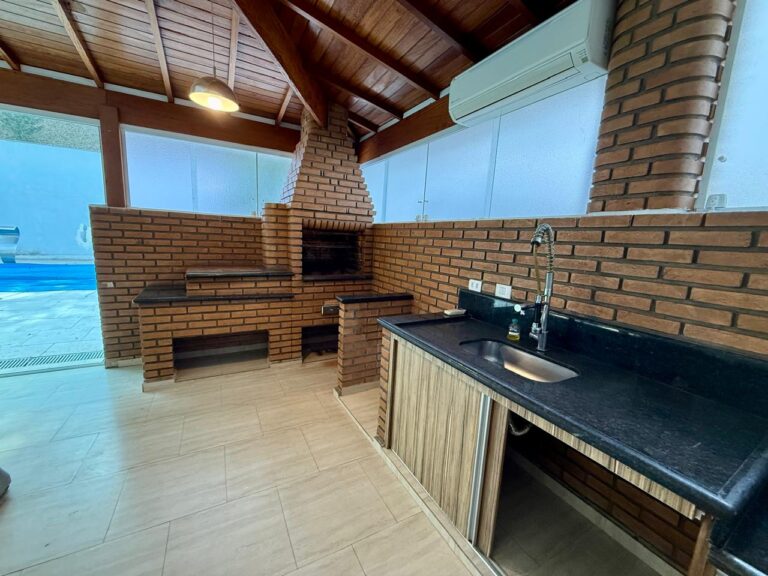 WhatsApp Image 2025-08-28 at 12.55.13 (2)