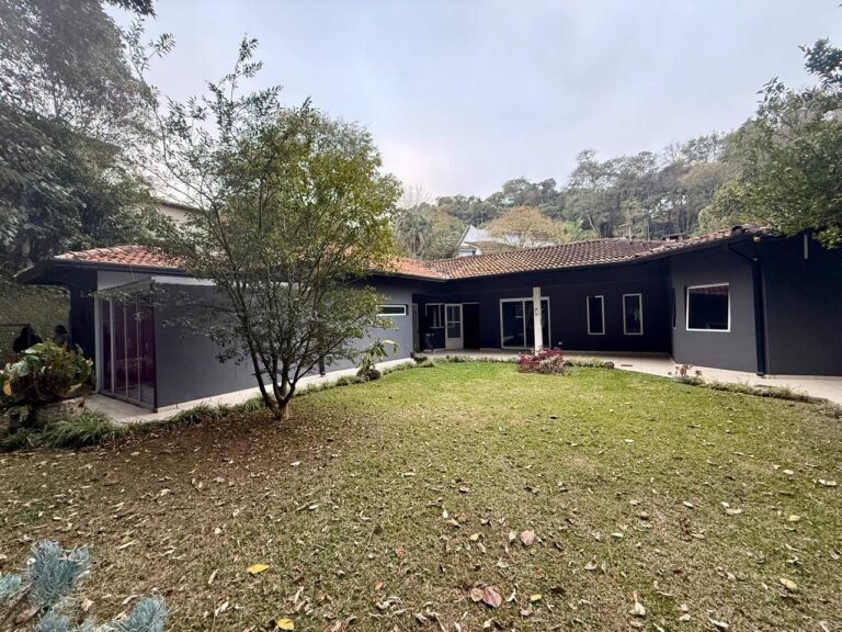 WhatsApp Image 2025-08-28 at 15.22.10