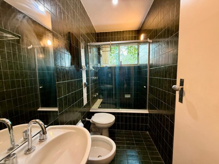 WhatsApp Image 2025-08-28 at 17.14.47 (1)