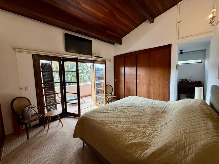 WhatsApp Image 2025-08-28 at 17.14.49