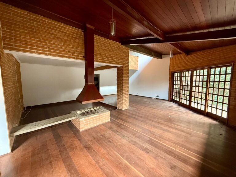 WhatsApp Image 2025-09-30 at 06.08.06 (2)