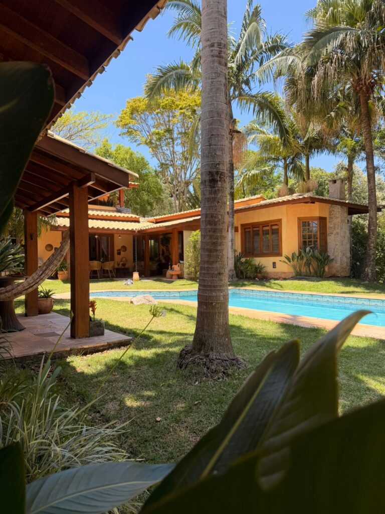 b4707099-2ce4-4b86-9f94-4d2f7eebd3e6