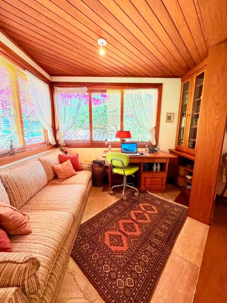 f9ab1beb-556e-4008-8269-090418fa06c1