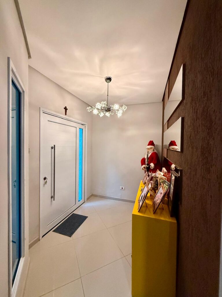 WhatsApp Image 2025-09-01 at 10.23.16