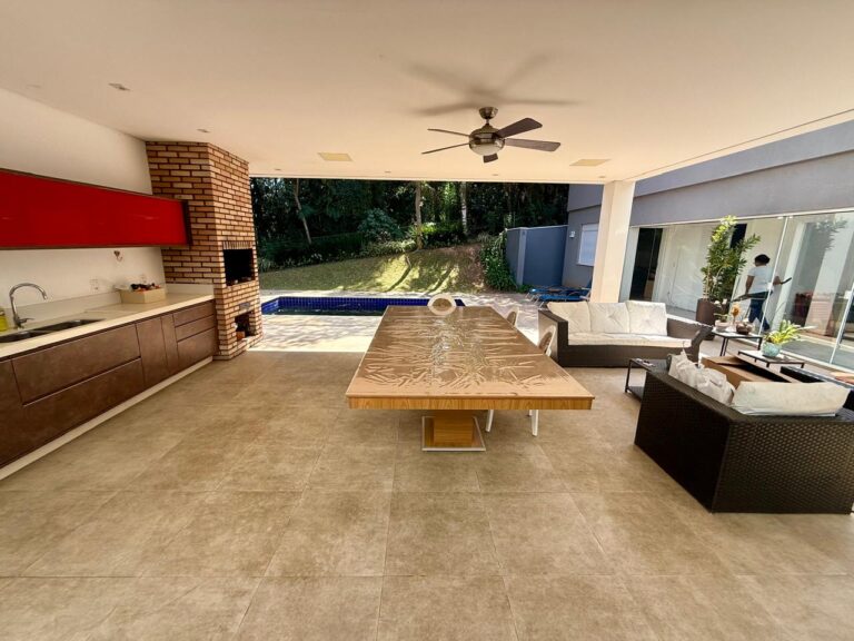 WhatsApp Image 2025-09-01 at 12.40.21 (2)