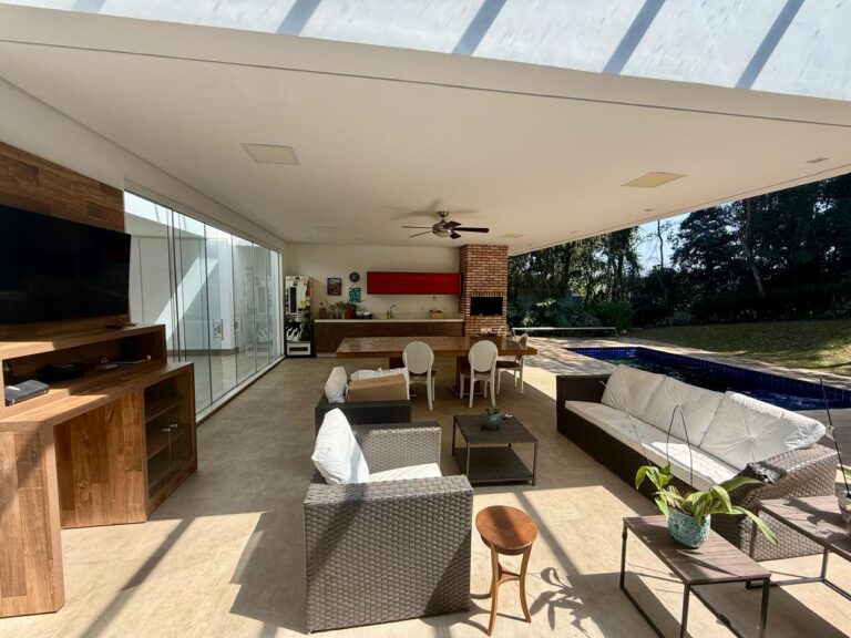 WhatsApp Image 2025-09-01 at 12.40.21 (3)