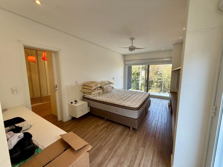 WhatsApp Image 2025-09-01 at 12.40.34 (1)