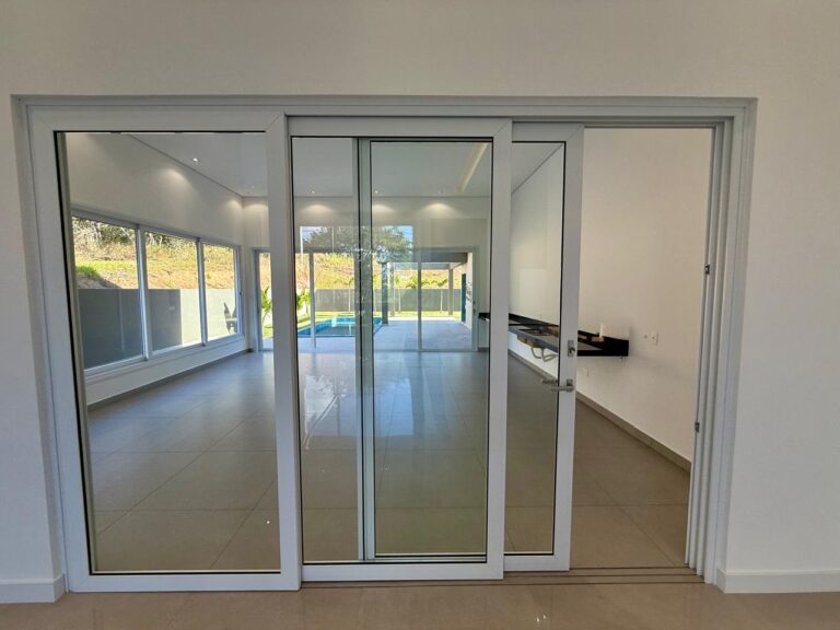 WhatsApp Image 2025-09-03 at 15.52.11 (1)