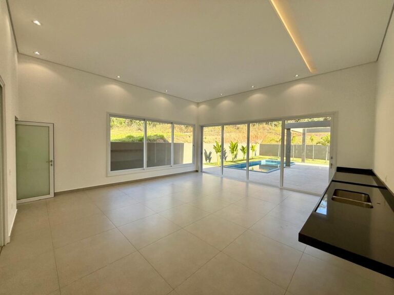 WhatsApp Image 2025-09-03 at 15.52.12