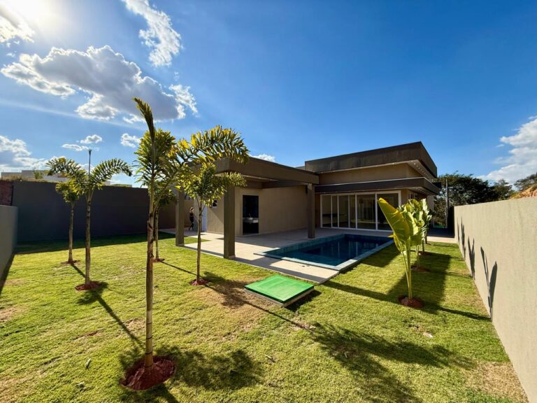 WhatsApp Image 2025-09-03 at 15.52.14 (1)