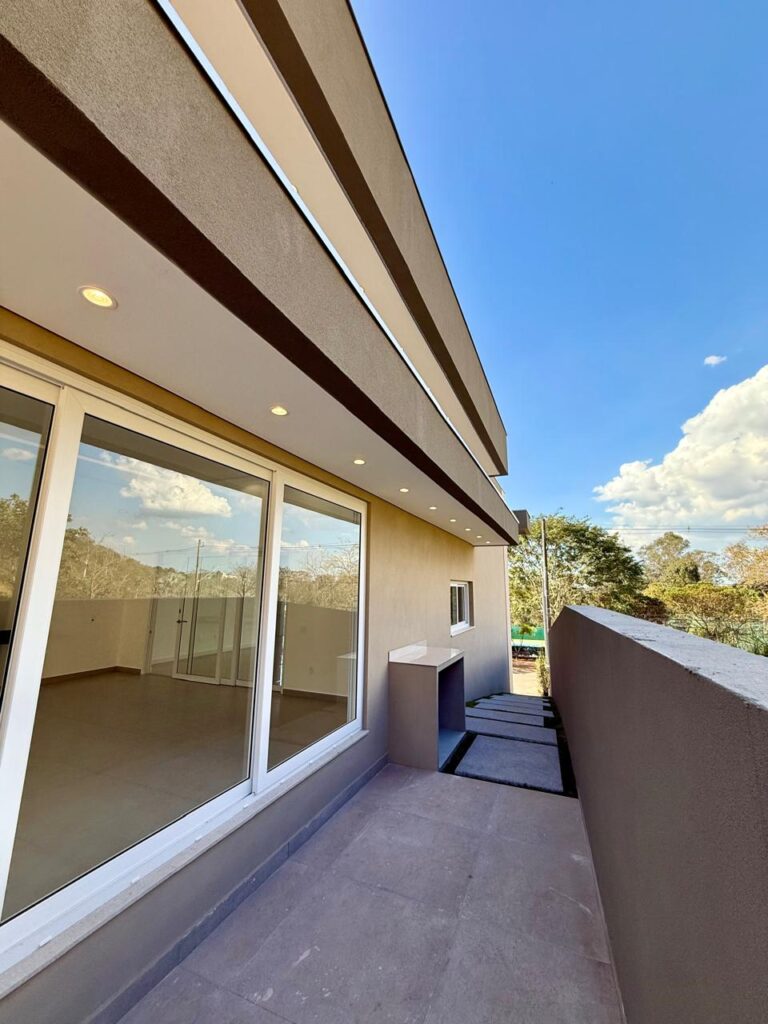 WhatsApp Image 2025-09-03 at 15.52.14 (2)