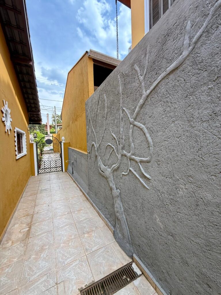 WhatsApp Image 2025-09-04 at 13.55.08 (1)