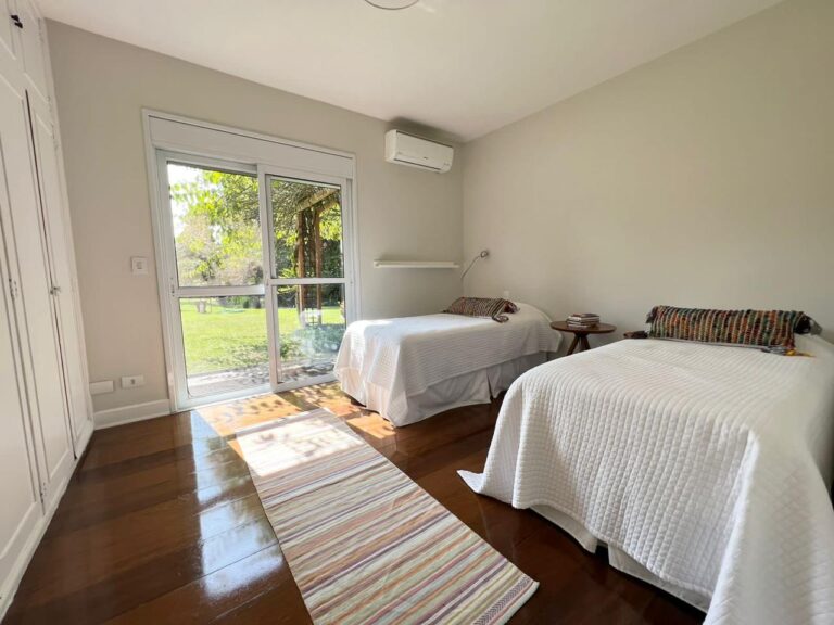 WhatsApp Image 2025-09-05 at 14.57.10 (2)