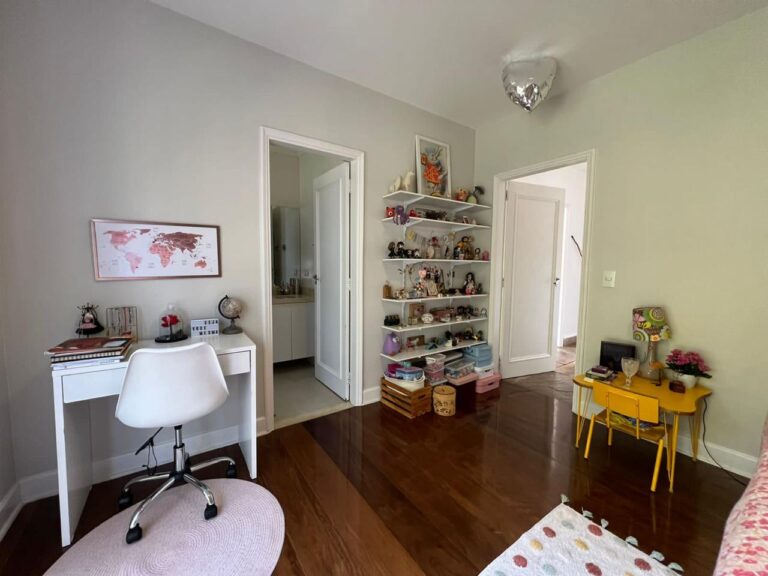 WhatsApp Image 2025-09-05 at 14.57.13 (1)