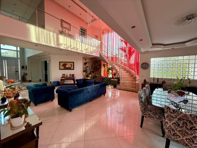 WhatsApp Image 2025-09-10 at 17.42.34