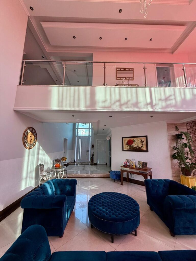 WhatsApp Image 2025-09-10 at 17.42.36