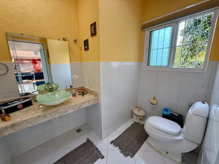 WhatsApp Image 2025-09-10 at 17.42.37 (3)