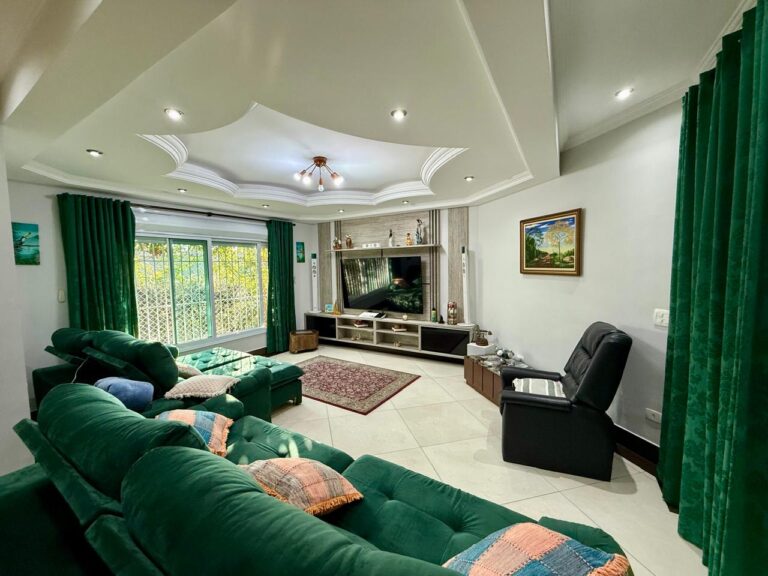 WhatsApp Image 2025-09-10 at 17.42.37