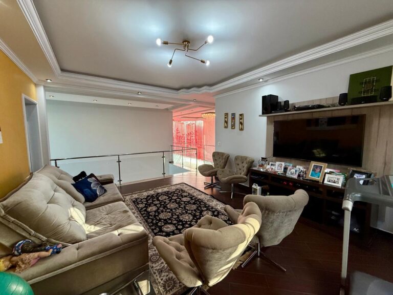 WhatsApp Image 2025-09-10 at 17.42.41 (1)