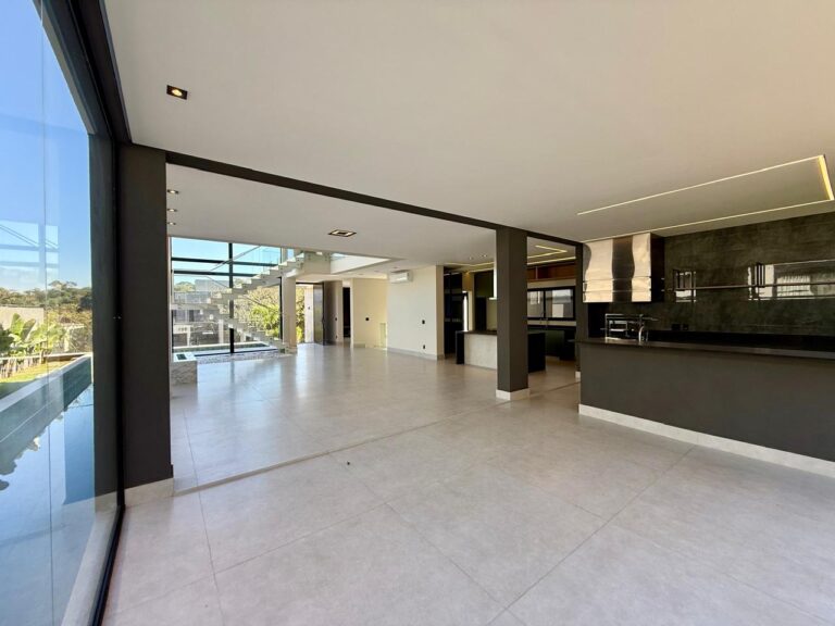 WhatsApp Image 2025-09-10 at 17.47.01