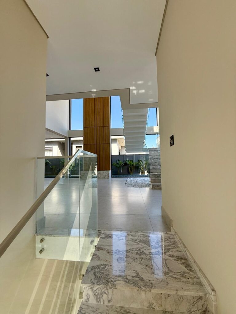 WhatsApp Image 2025-09-10 at 17.47.02 (2)