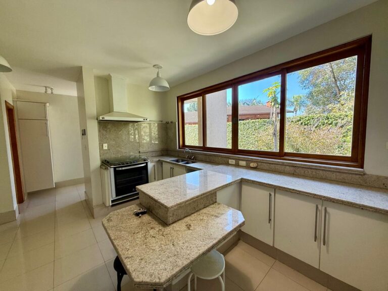 WhatsApp Image 2025-09-10 at 18.29.00 (1)