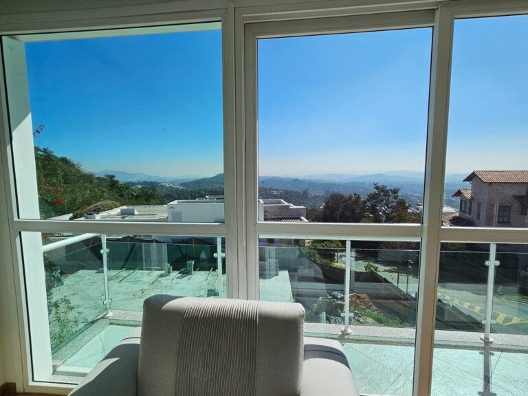 WhatsApp Image 2025-09-11 at 11.01.49 (1)