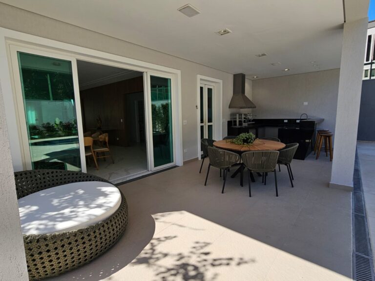 WhatsApp Image 2025-09-11 at 11.02.01 (1)