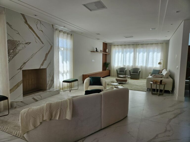 WhatsApp Image 2025-09-11 at 11.02.03 (1)