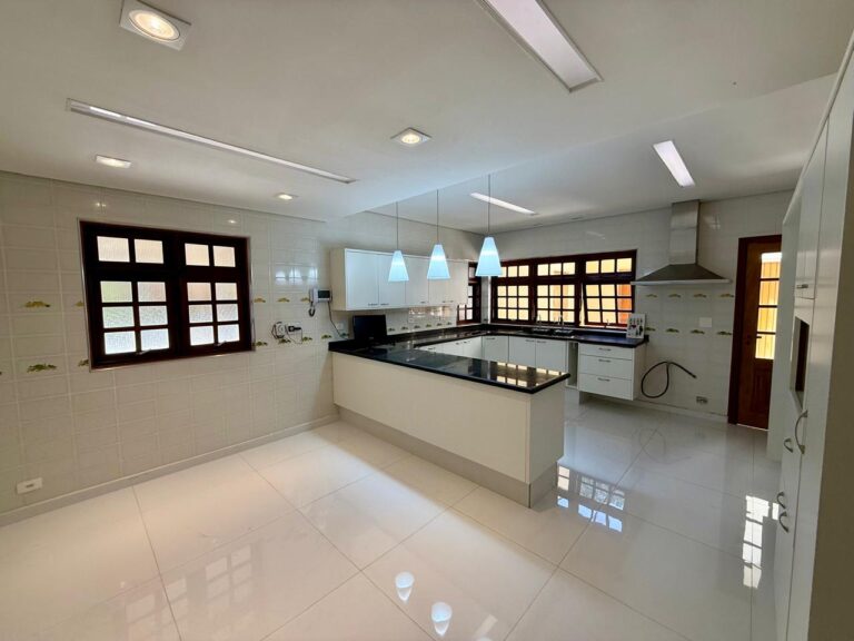 WhatsApp Image 2025-09-11 at 17.55.44 (1)