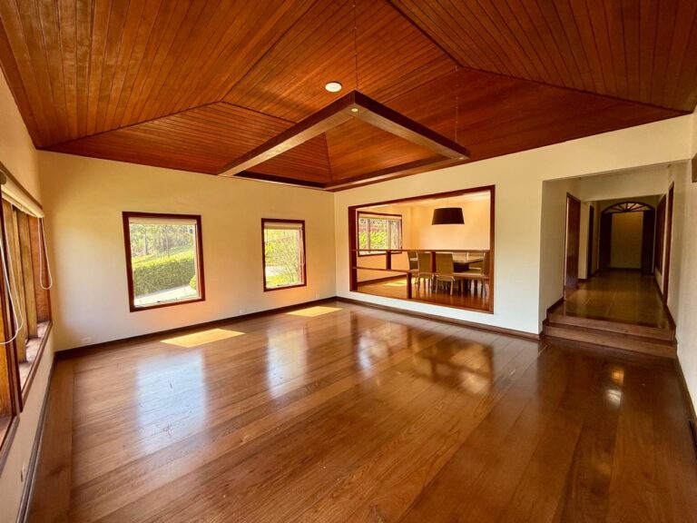 WhatsApp Image 2025-09-11 at 17.55.46