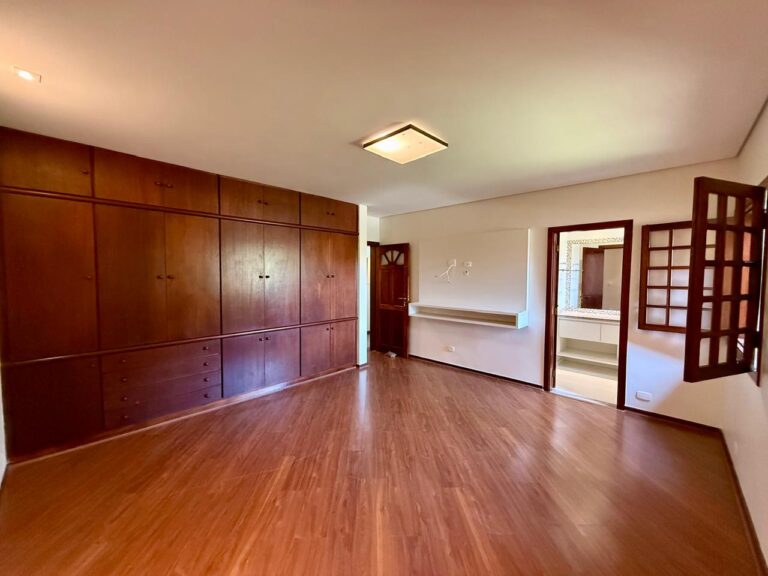 WhatsApp Image 2025-09-11 at 17.55.49 (1)