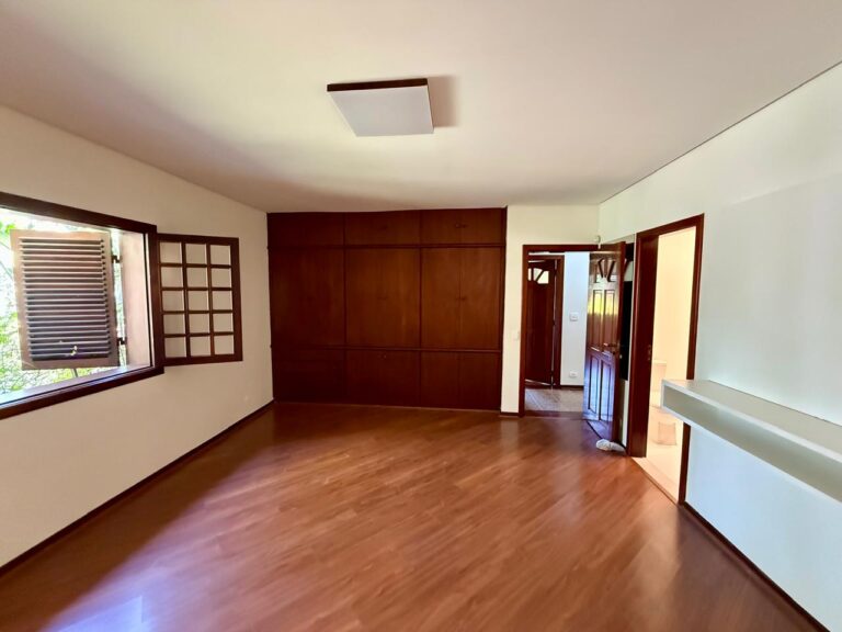 WhatsApp Image 2025-09-11 at 17.55.49