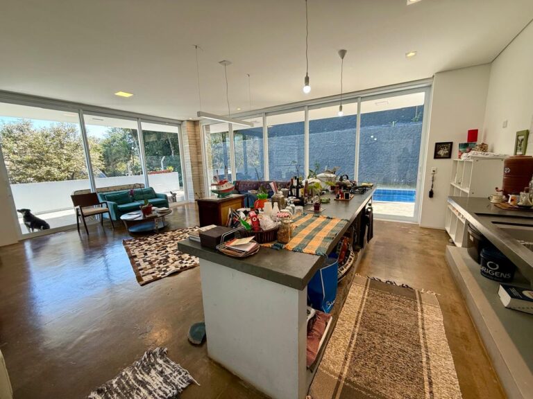 WhatsApp Image 2025-09-12 at 08.12.07