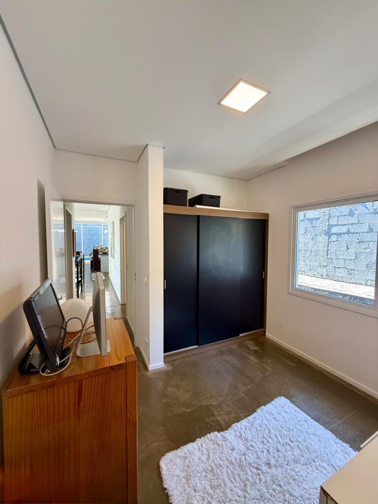 WhatsApp Image 2025-09-12 at 08.12.10 (2)