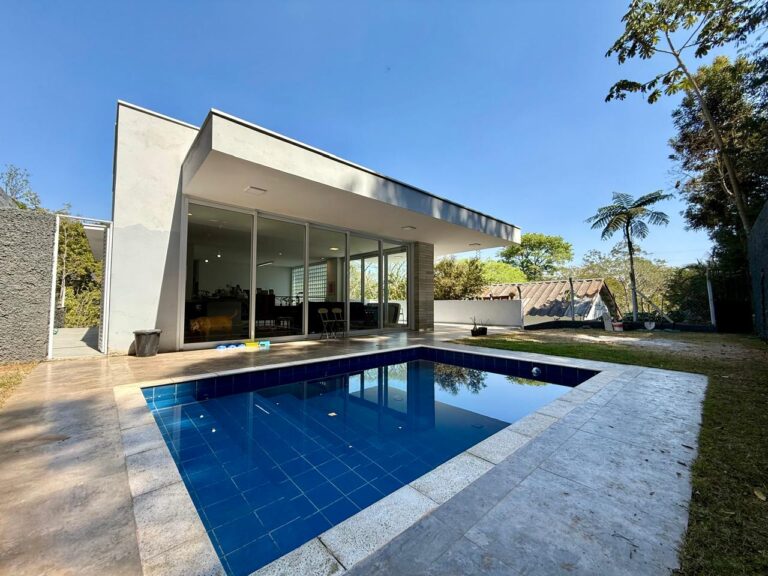 WhatsApp Image 2025-09-12 at 08.12.13