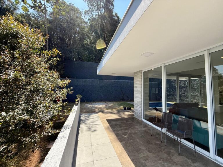 WhatsApp Image 2025-09-12 at 08.12.15