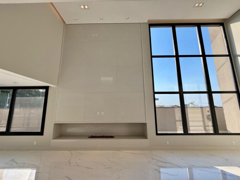 WhatsApp Image 2025-09-12 at 08.13.23 (1)